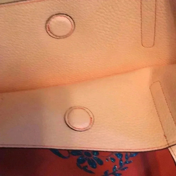 CUSTOM DESIGNED PURSE MAGNETIC CLOSURE - Picture 3 of 3